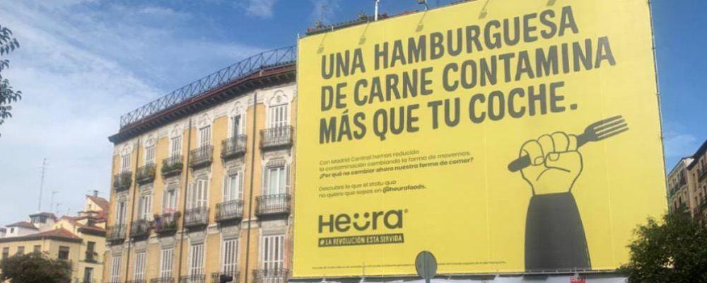 Испанская компания установила про-веганский билборд в Мадриде